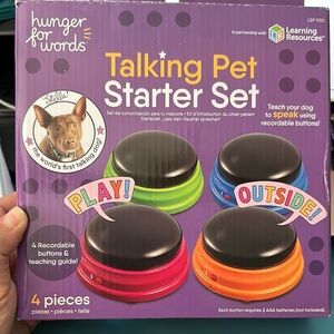 Hunger for Words Talking Pet Starter Set